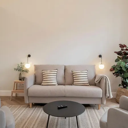 Faa Belas Artes By An Island * Φουνκάλ