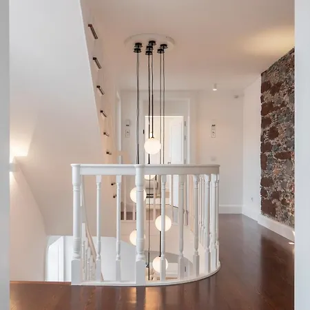 Faa Belas Artes By An Island * 푼샬