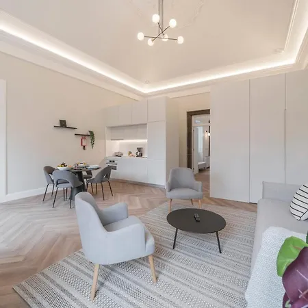 Faa Belas Artes By An Island *