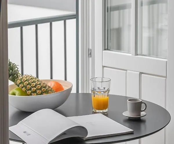 Faa Belas Artes By An Island *