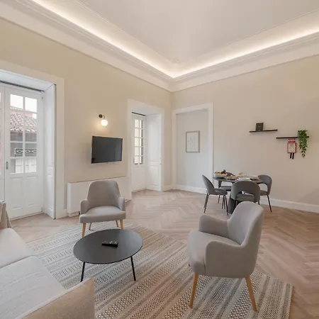 Faa Belas Artes By An Island * Funchal (Madeira)