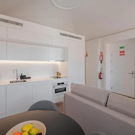 Faa Belas Artes By An Island Funchal (Madeira)