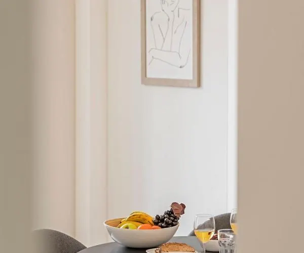 Faa Belas Artes By An Island Apartament